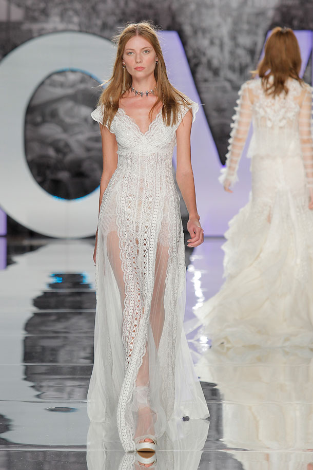 ilovebrides.pt Yolan Cris 2018 Barcelona Bridal Fashion Week 2017